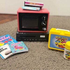 American Girl Courtney’s Accessories